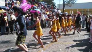 preview picture of video 'Carnaval de Papalotla, Tlaxcala.'