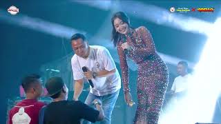 Download lagu JANGAN TUNGGU LAMA LAMA - DIFARINA INDRA ft  CAK FENDIK ADELLA LIVE BENDAR 2026 mp3