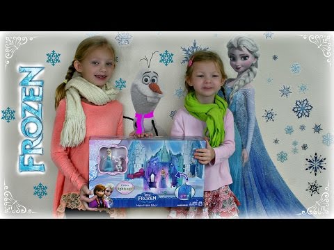 Disney Frozen Magical Lights Palace with Elsa Olaf