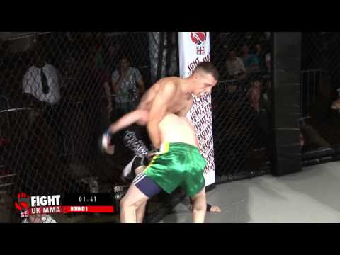 FIGHT UK Amateur Championships 3   Kanan Scottney vs Matt Capel