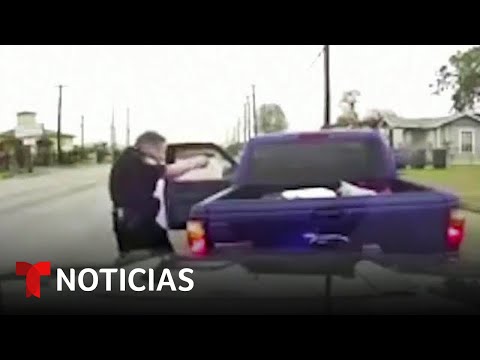 Policía mata a dos hombres latinos en Texas | Noticias Telemundo