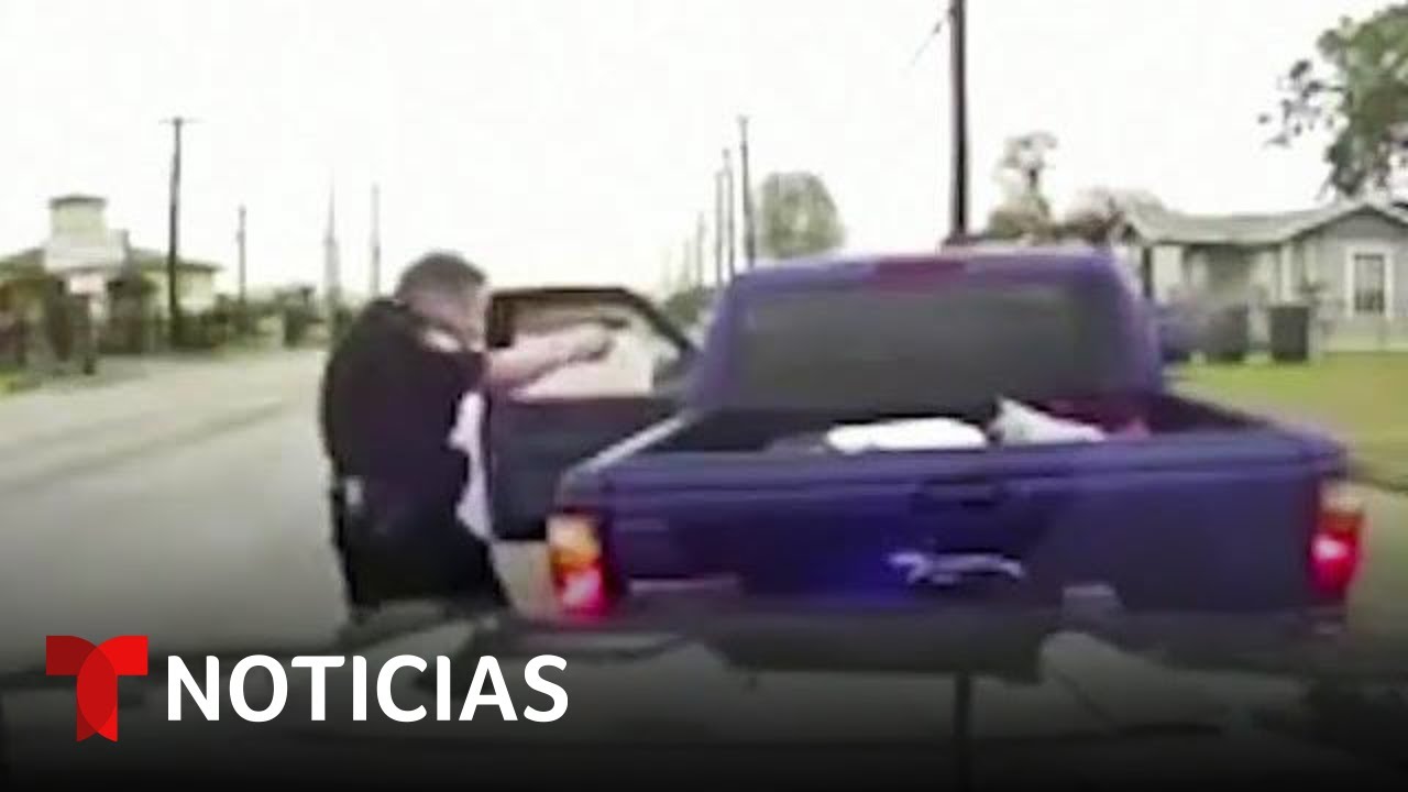 Policía mata a dos hombres latinos en Texas | Noticias Telemundo