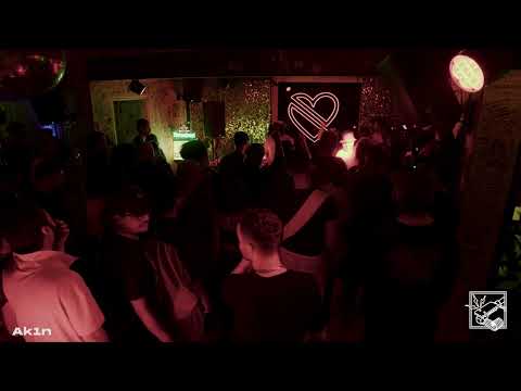 AK1N - Rádio Na Manteiga & Heineken @ Heavy House - São Paulo