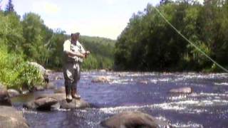 preview picture of video 'Mont-Tremblant - Fly Fishing'