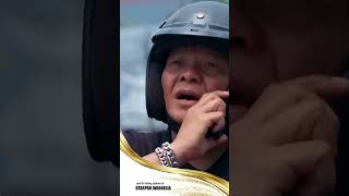 Download lagu KANG UJANG KETAKUTAN KALAU TELPONAN DISAMPING KANG MUS TAKUT KESALAHAN OMONG LAGI #shorts mp3
