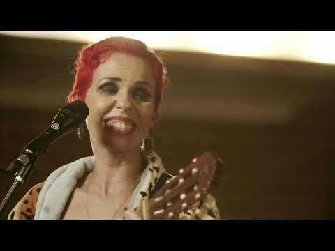 Flaira Ferro e Mayara Pera - Lobo bobo (Flaira Ferro, Mayara Pera e Igor de Carvalho)