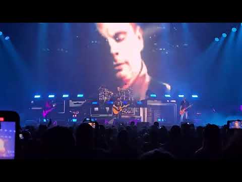 Staind "So Far Away" Live in North Charleston, SC on May 11, 2024 at North Charleston Coliseum
