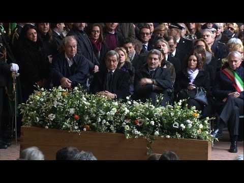 Italy bids farewell to Italian literary giant Umberto Eco