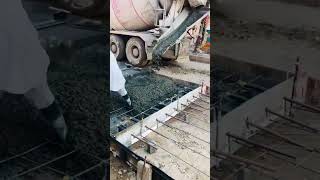 Rigid Pavement Concrete Pouring#youtubeshorts #road #construction #Nomanchaudhary