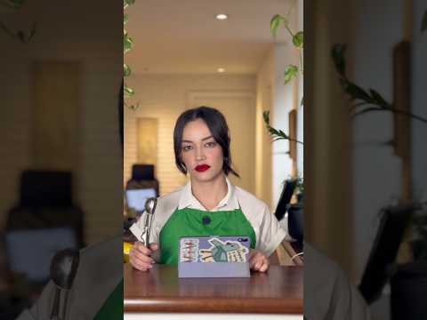 React com a Clarinha. Quem souber o @ dela, marca aqui #humor #comedia #adolescentes