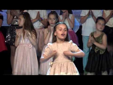 REJDA ISUFI - DUAJE TENDEN   FEMIJET E GEZUAR 2017