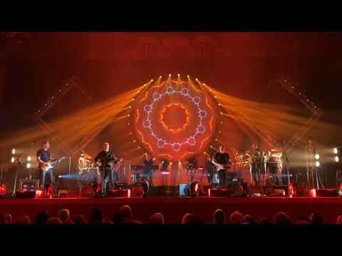 Brit Floyd Shine On You Crazy Diamond (Parts VI-IX)  at the De Montfort Hall Leicester 4th March 25