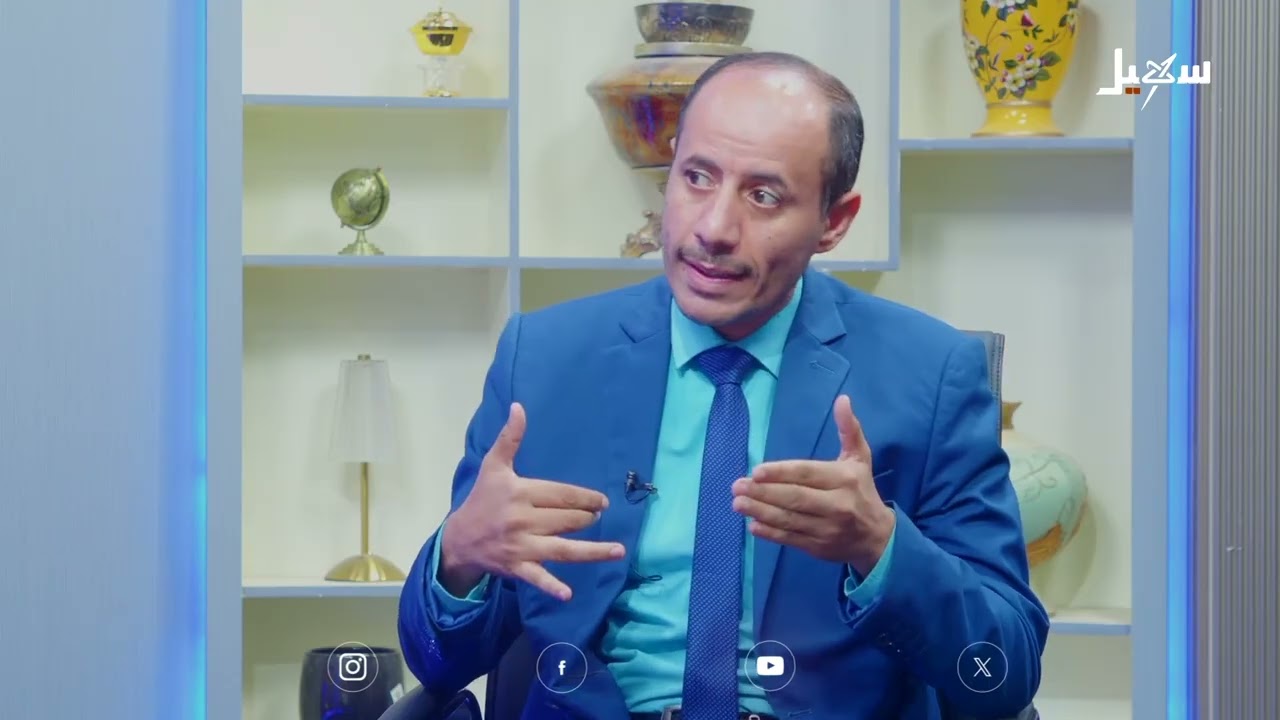نقطة ضوء | كيف تصنع مواقع التواصل الاجتماعي الرموز والمؤثرين ؟