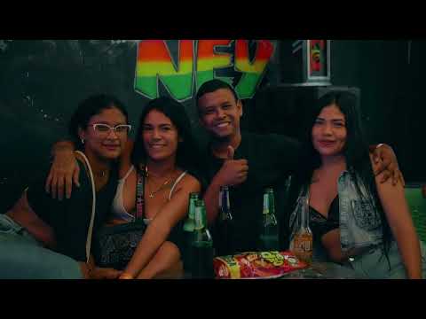 PURO LOCO CON LOS QUE ANDO / Polanco Dj y El Capo // Bm en Concierto en Billares la Calle Moja