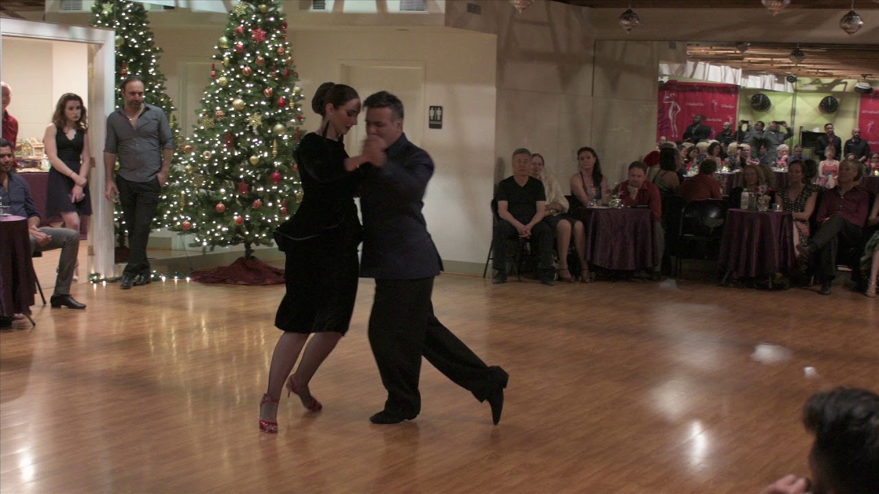 Claudio Villagra and Helena Fernandez 2/4