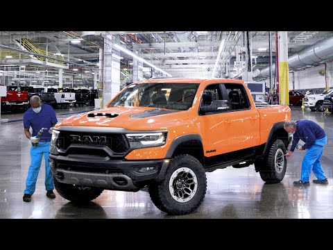 , title : 'Massive DODGE RAM Truck Production Line in US Factory'
