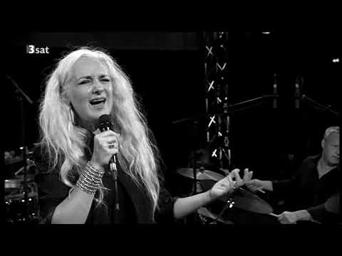 Caecilie Norby & Lars Danielsson - Hallelujah Cover 2011 (Leonard Cohen / Jeff Buckley)