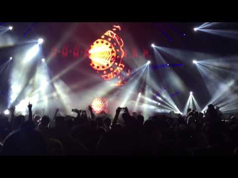 DJ Snake & AlunaGeorge - You Know You Like It LIVE HD