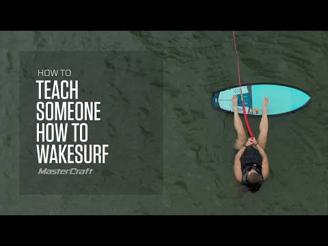 How To Get Up On A Wakesurfer