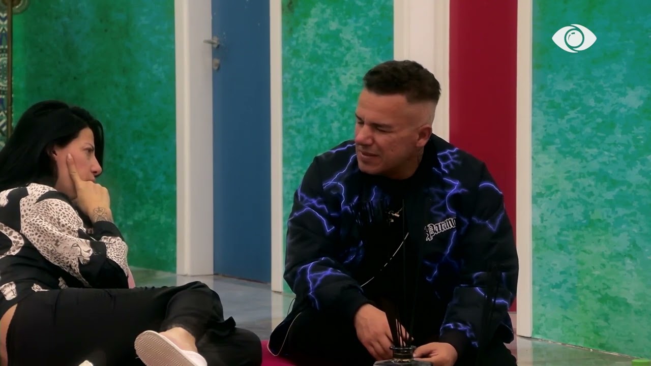 “Kujdes…”/ Albi këshillon Ledjonën: Mos ndërhy vend e pavend, mbaj edhe ti ndonjë rezervë