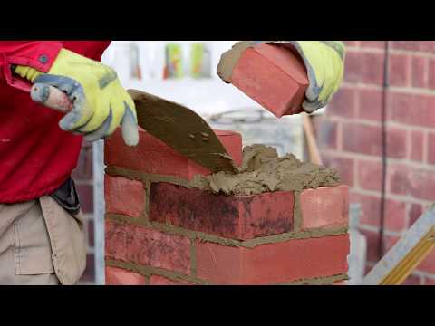 Comment construire un demi-mur de briques | SAKRETE Mélange à mortier, type N vidéo pratique