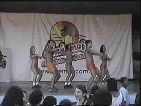 MC Jack e Chocolate - PAVAROTTI (coreografia) DVD da Cia Axé Moi 2004