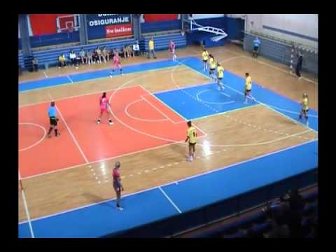 12.10.2013. RK BMS Milenium - ZRK Naisa - 1. poluvreme