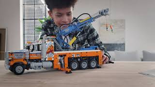 LEGO® Technic™ 42128 Výkonný odtahový vůz