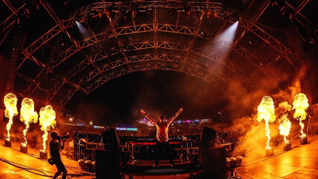 Armin van Buuren - Live @ Ultra Music Festival Miami 2019 ASOT Stage