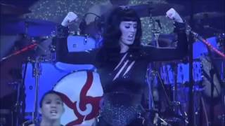 Katy Perry - Who Am I Living For?  (DVD Live)