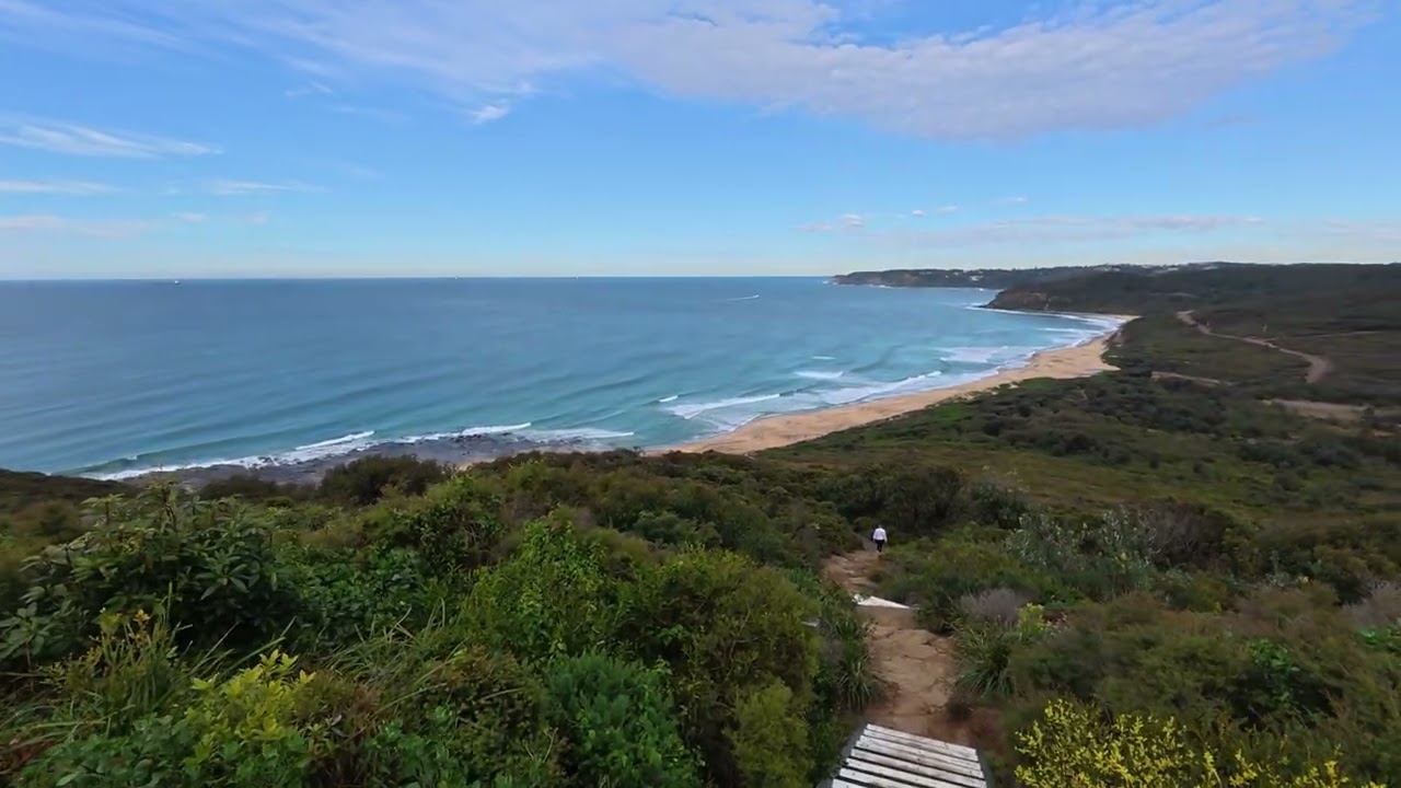 Experience a virtual stroll around Hickson Street Lookout.