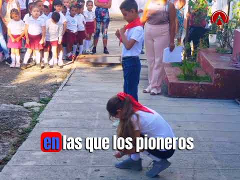   Ingresan estudiantes de primer grado al Movimiento de Pioneros Exploradores en Guanajay. 