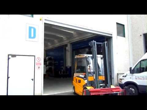 portoni sezionali - Moreschi srl