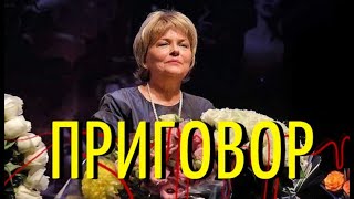 Александра Яковлева оставшись без волос показала себя на новогоднем фото!