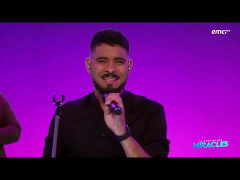 Jean Jean et Will Abriel : "Maintenant Seigneur", "Ébloui", "Tu es ma force" et "La bénédiction"