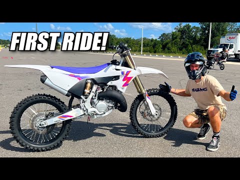 BRANDNEUES 2024 YAMAHA YZ125 DIRT BIKE!