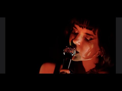 Video thumbnail for İstersen Hiç Başlamasın (Yeni Türkü Zamansız)