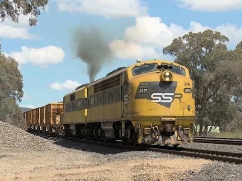 ARTC Ballast Train with SSR locomotives - Streamlined EMD diesels  locomotives Part 4 - PoathTV