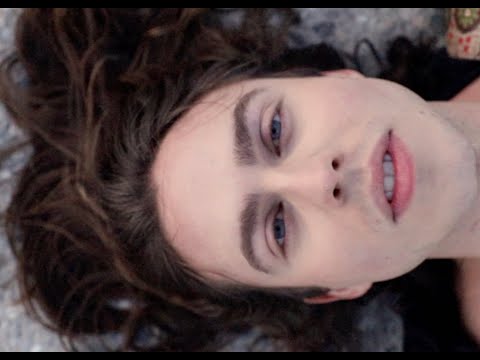 Weight Of The World (OFFICIAL VIDEO) - Willow Robinson