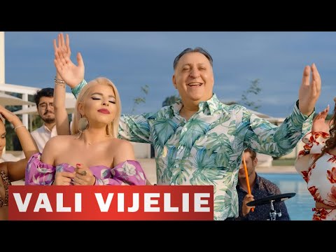 Vali Vijelie ❌ Iulia Dumitrache  - A venit caldura afara (Official Video) 2023