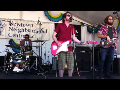 Richard In Your Mind - Shooting Star @ The Newtown Festival (9/11/14)