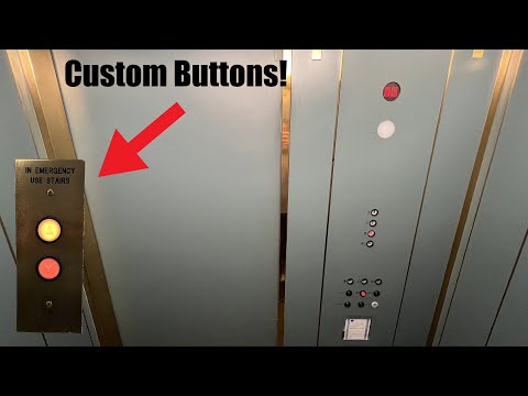 STRANGE Unknown Hydraulic Elevator at 1 Westminster Place in Lake Forest, IL