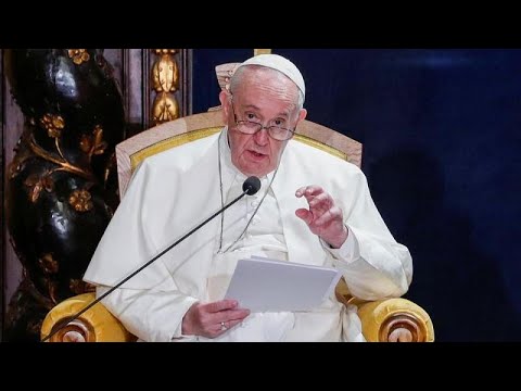 البابا فرنسيس يوجه انتقادا ضمنيا لبوتين لأول مرة بسبب أوكرانيا