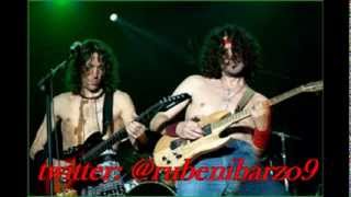 EXTREMODURO cerca del suelo