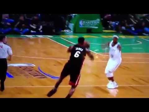 Rajon Rondo's amazing jumping steal