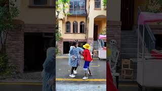 天使和小丑不让小天使出去玩。#小丑 #天使 #超人不会飞 #shorts