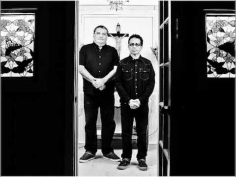 Los Lobos - Malaque - from the album "Good Morning Aztlan" 2002