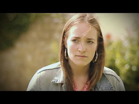 Radie Peat from Lankum - Dark Horse On The Wind (Sidmouth FolkWeek)