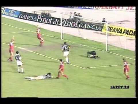 1990 March 21 Juventus Italy 1 SV Hamburg West Germany 2 UEFA Cup