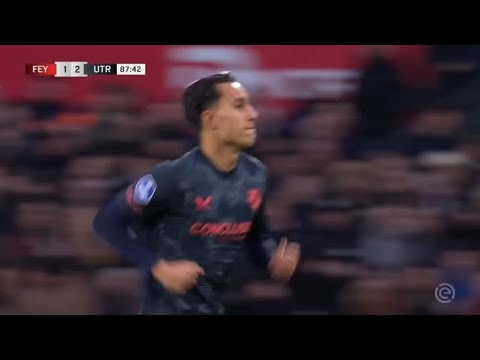 Debut Miliano Jonathans | FC Utrecht Curi 3 Poin Di Kandang Feyenoord 🔥